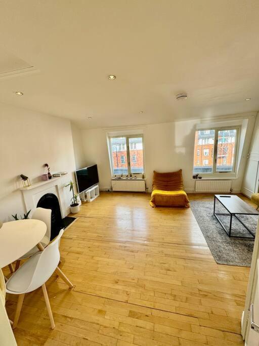 Victoria - 1 Bedroom Appartment 4 People Лондон Екстер'єр фото